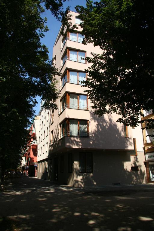 Lazensky Hotel Park Подебрады Экстерьер фото